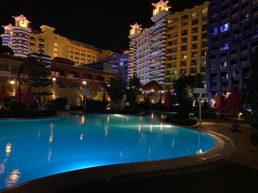 Porto Marina Resort Chalets Families Only Ель-Аламейн Екстер'єр фото